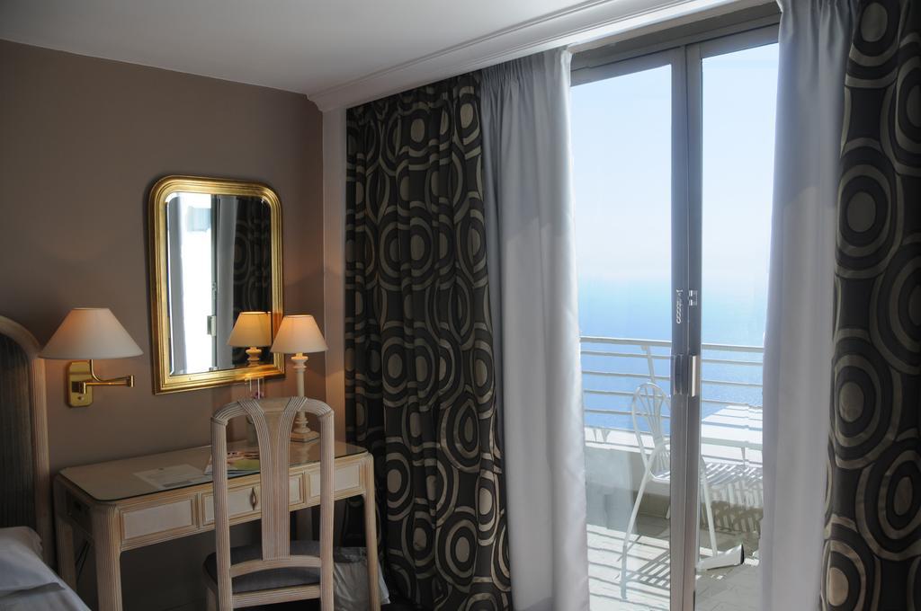 Vista Palace Hotel&Beach Resort - Monte Carlo View Roquebrune-Cap-Martin Rum bild